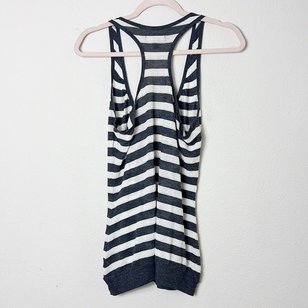 Alo Yoga  tank top eyelet grey white size small - Picture 2 of 8